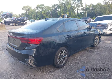 2024 Kia Forte Lxs из США, поврежденный, VIN 3KPF24AD8RE787667